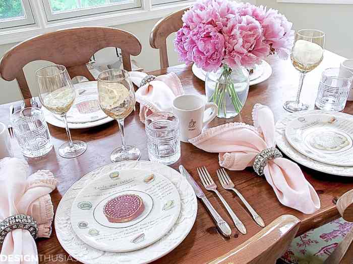 How to make an easy table decoration